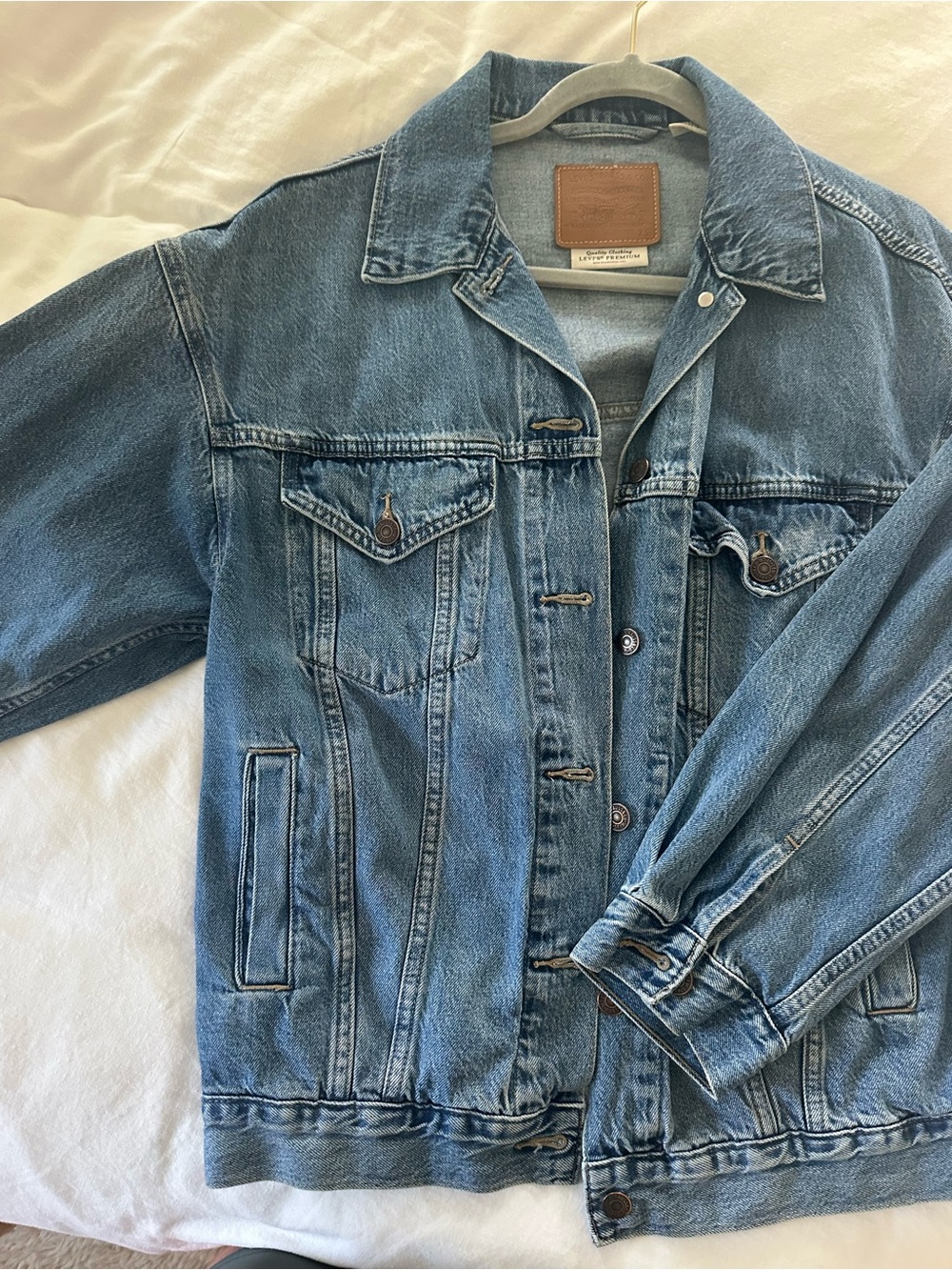 Levi’s Denim Jacket - Picture 3 of 3